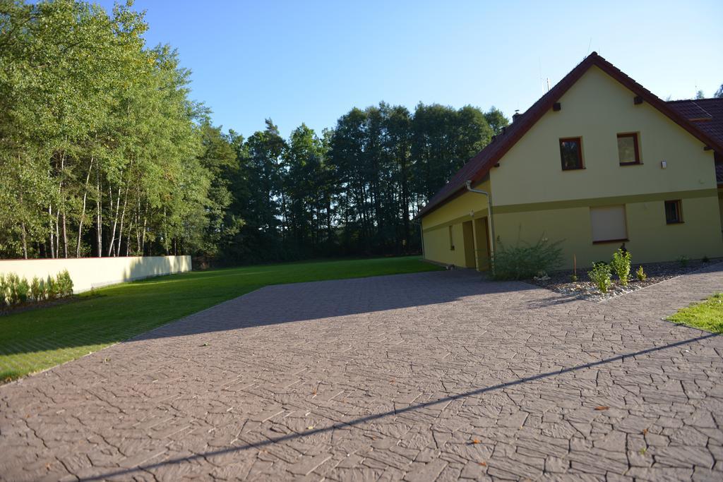 Penzion U Blatce Hotel Nové Hrady Екстериор снимка