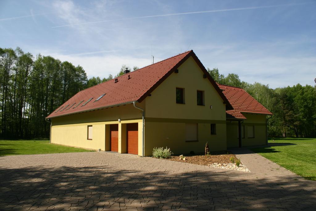 Penzion U Blatce Hotel Nové Hrady Екстериор снимка